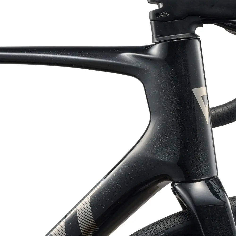 GIANT Defy Advanced 2 (2026)