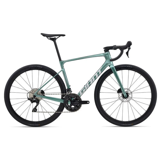 GIANT Defy Advanced 2 (2026)